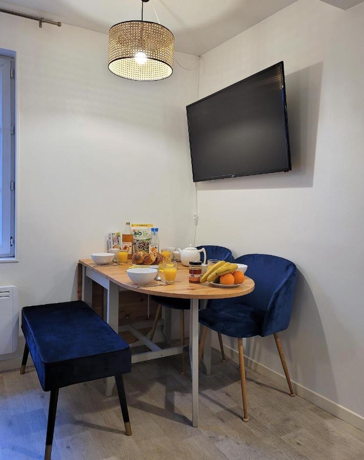 L'Etablissement La Plage A 2 Pas, Vous Propose 4 Appartements Neufs, Netflix, Lits Faits A Votre Arrivee, Serviettes De Toilette, Menage, Wifi, En Hyper Centre ,Plage A 100M, Box A Velos, Paiement 3 Fois Sans Frais, Prix Tout Compris 迪耶普 外观 照片